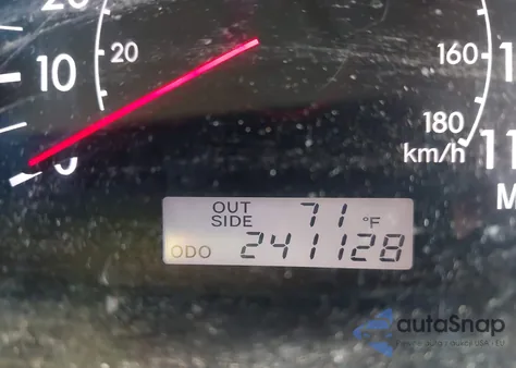 2005 Toyota Corolla Le из США, поврежденный, VIN 1NXBR32E45Z345875